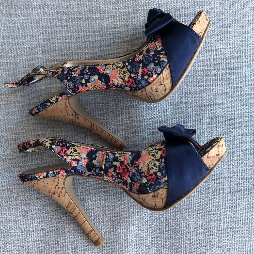 Rampage heels in size 6 - Picture 6 of 6